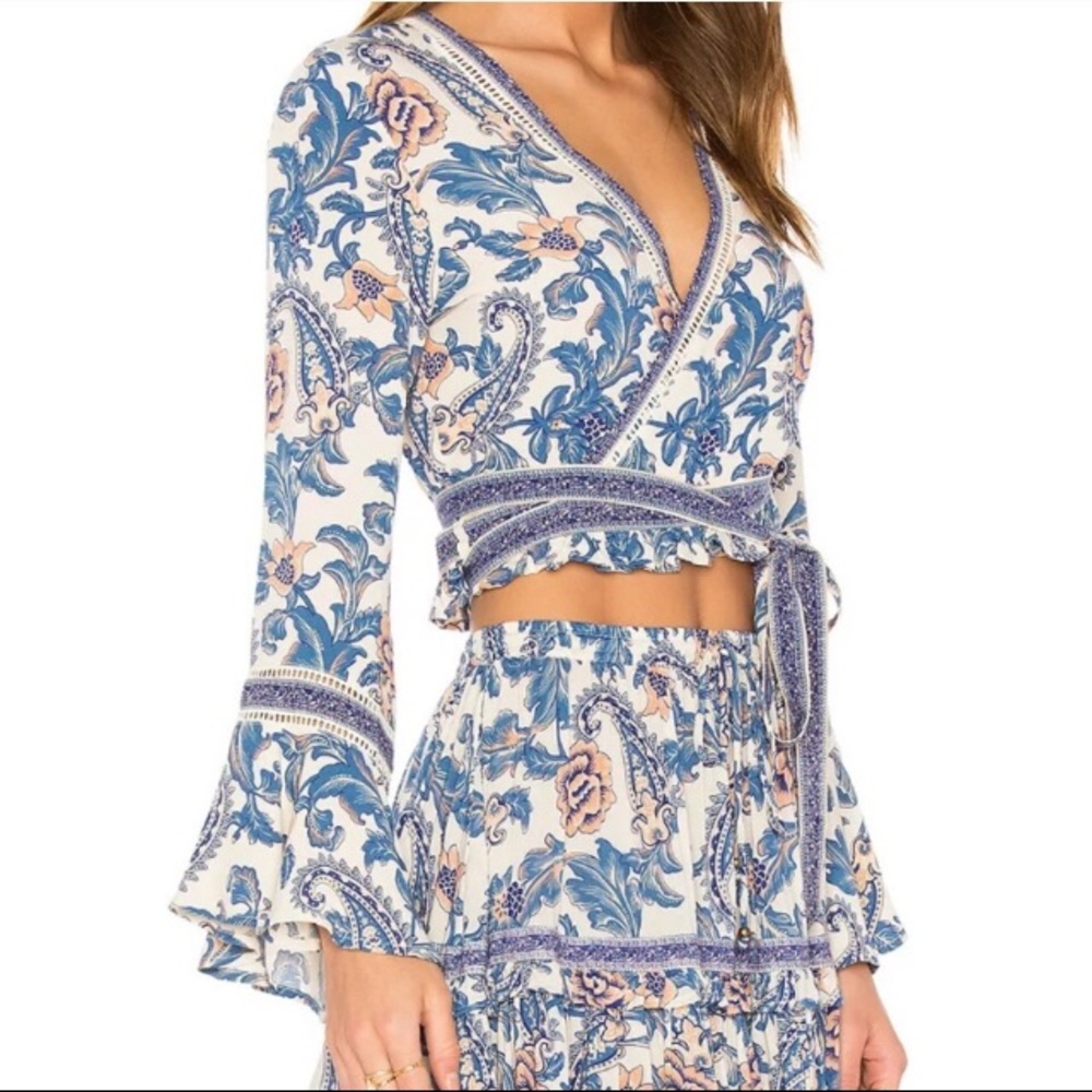 BNWT Spell Designs Etienne wrap top xs